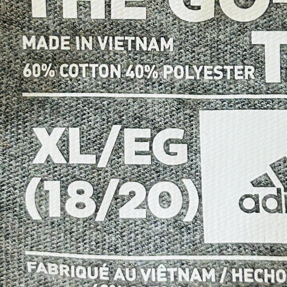 NWT Adidas Three Stripe Life The Go-To Tee Size XL Gray Logo Graphic T-Shirt - Picture 13 of 14